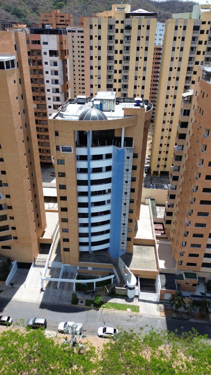 Alt Facahda del edificio